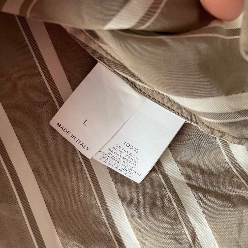 Brunello Cucinelli Beige and White Striped Silk Blouse - Picture 6 of 9